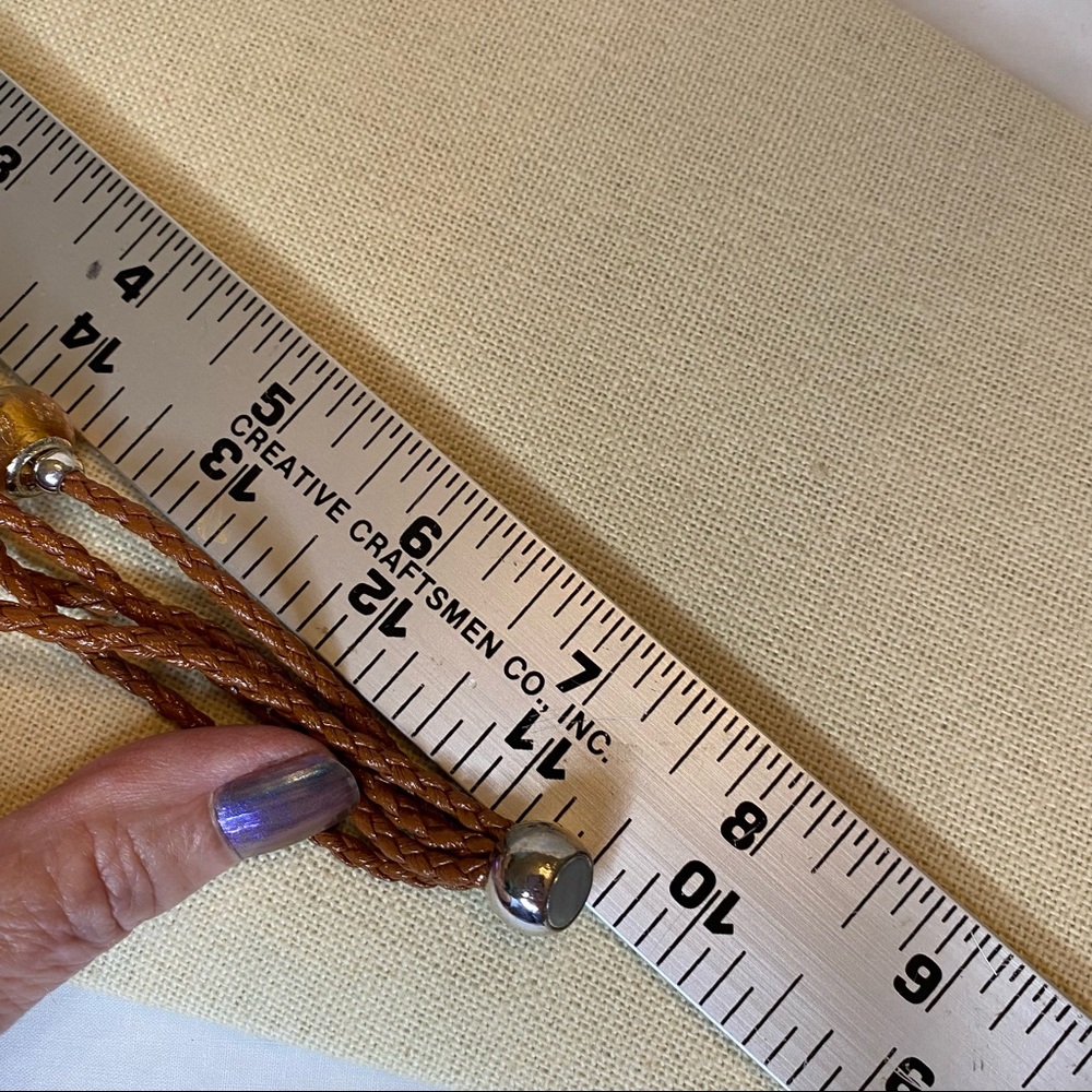 Brown braided magnetic closure beaded bracelet - Picture 2 of 2